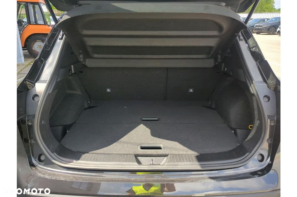 Nissan Qashqai - 11