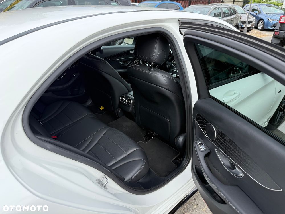 Mercedes-Benz Klasa C - 16