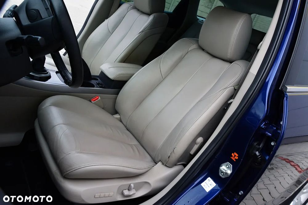Mazda CX-7 2.2 CD Exclusive + - 27