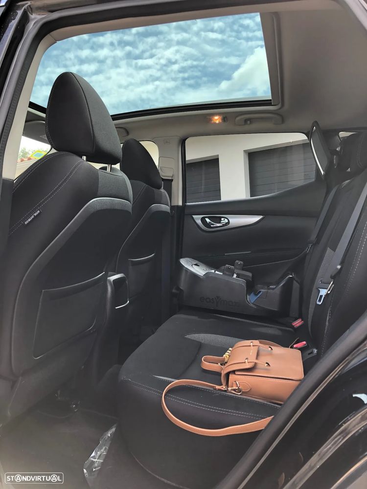 Nissan Qashqai 1.5 dCi N-Connecta 18 RS+PS - 6