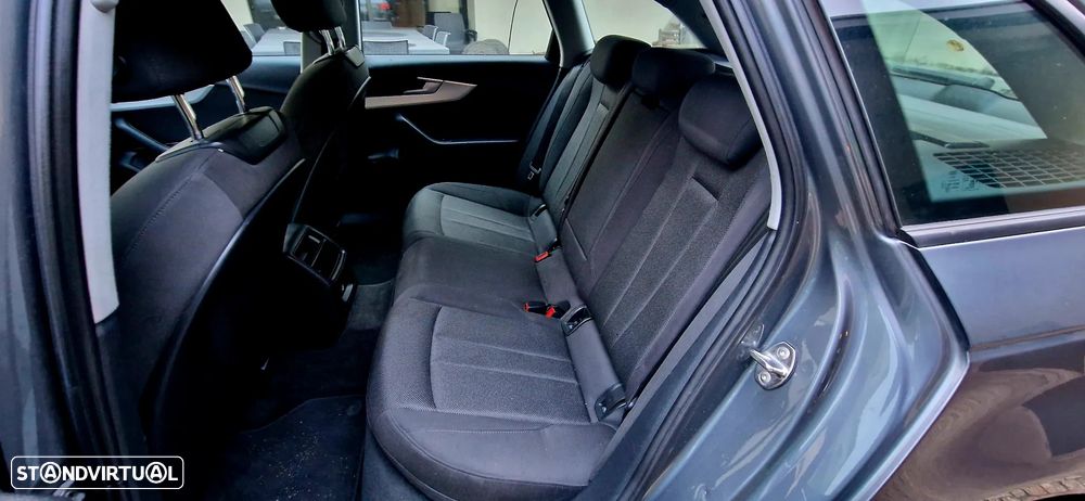 Audi A4 Avant 2.0 TDI Advance - 8