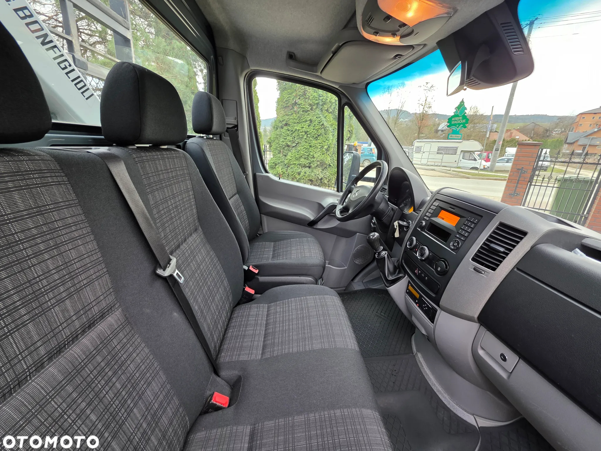 Mercedes-Benz Sprinter 519 CDI Skrzynia 4.30 M + HDS 1.8 Tony ! Klima ! 3.0 CDI  * 190 Km ! - 32