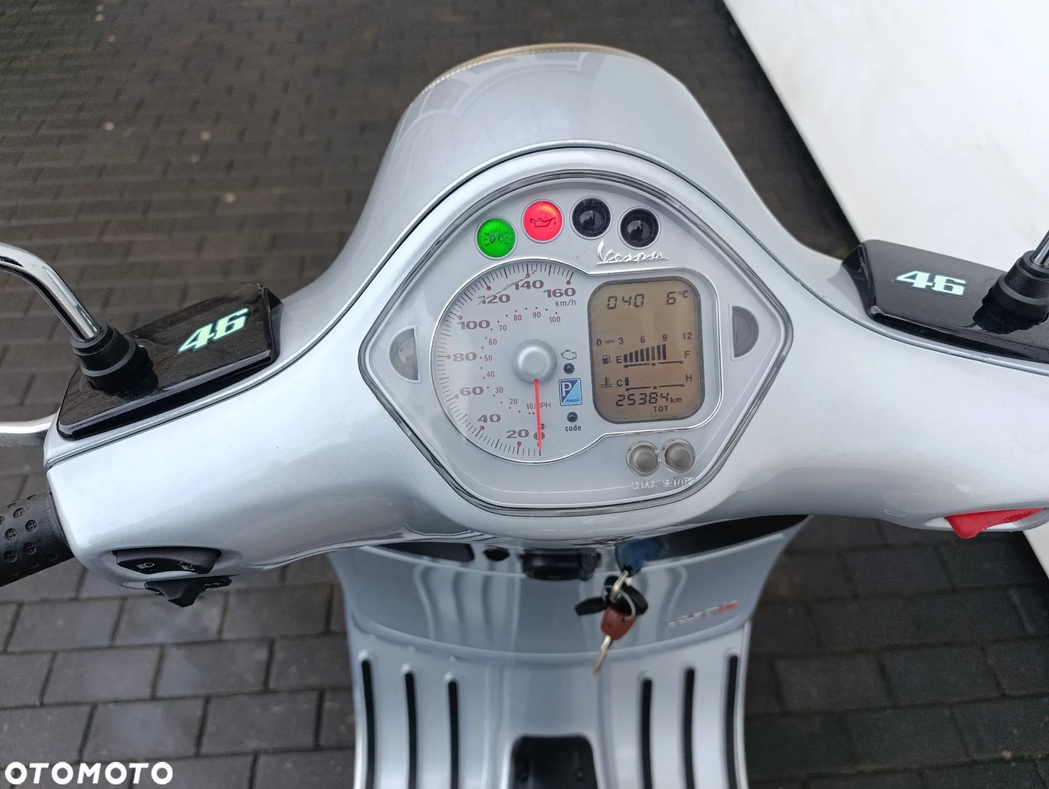 Piaggio Vespa - 13