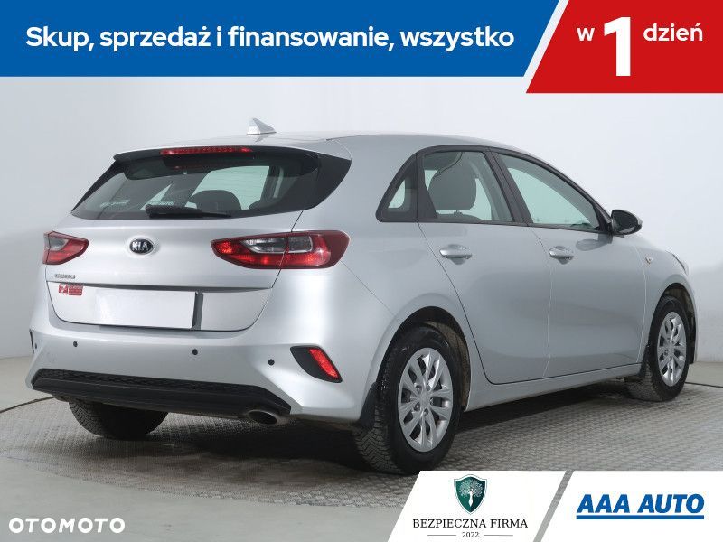 Kia Ceed - 6