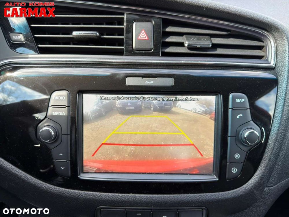 Kia Ceed - 26