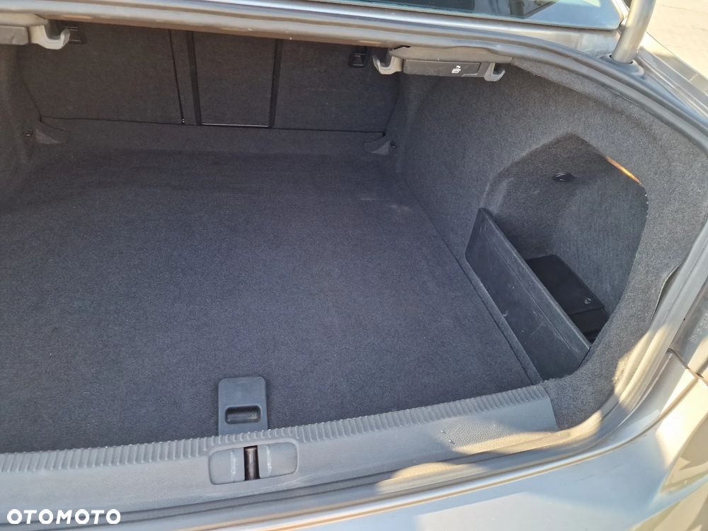 Volkswagen Passat 1.4 TSI Comfortline BlueMotion Technology - 21