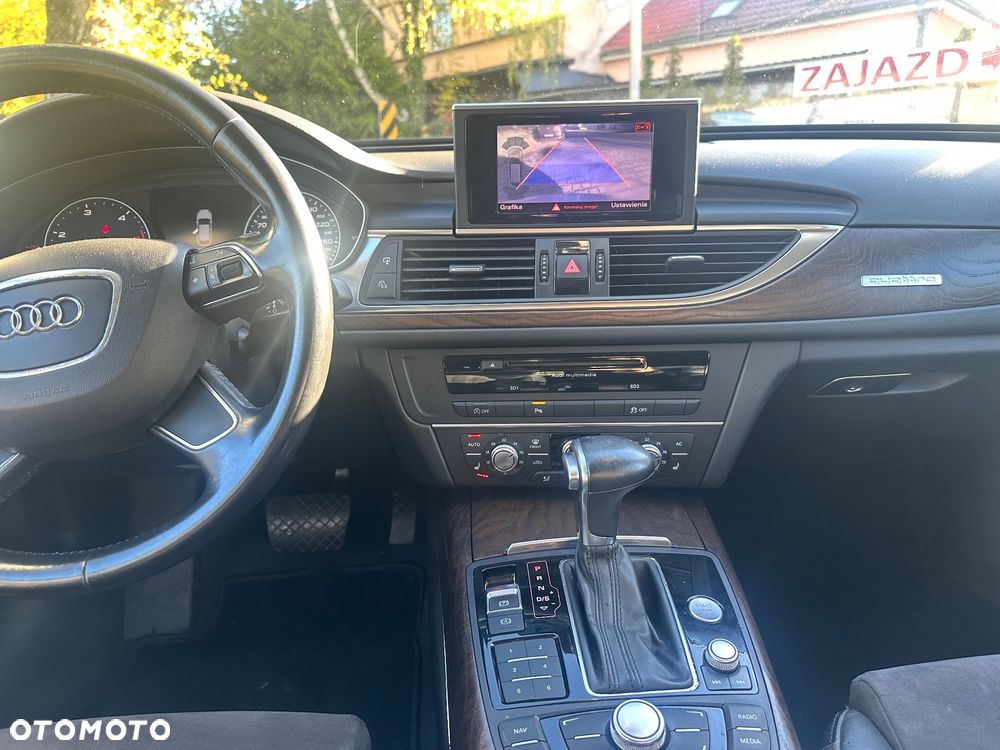 Audi A6 Avant - 16