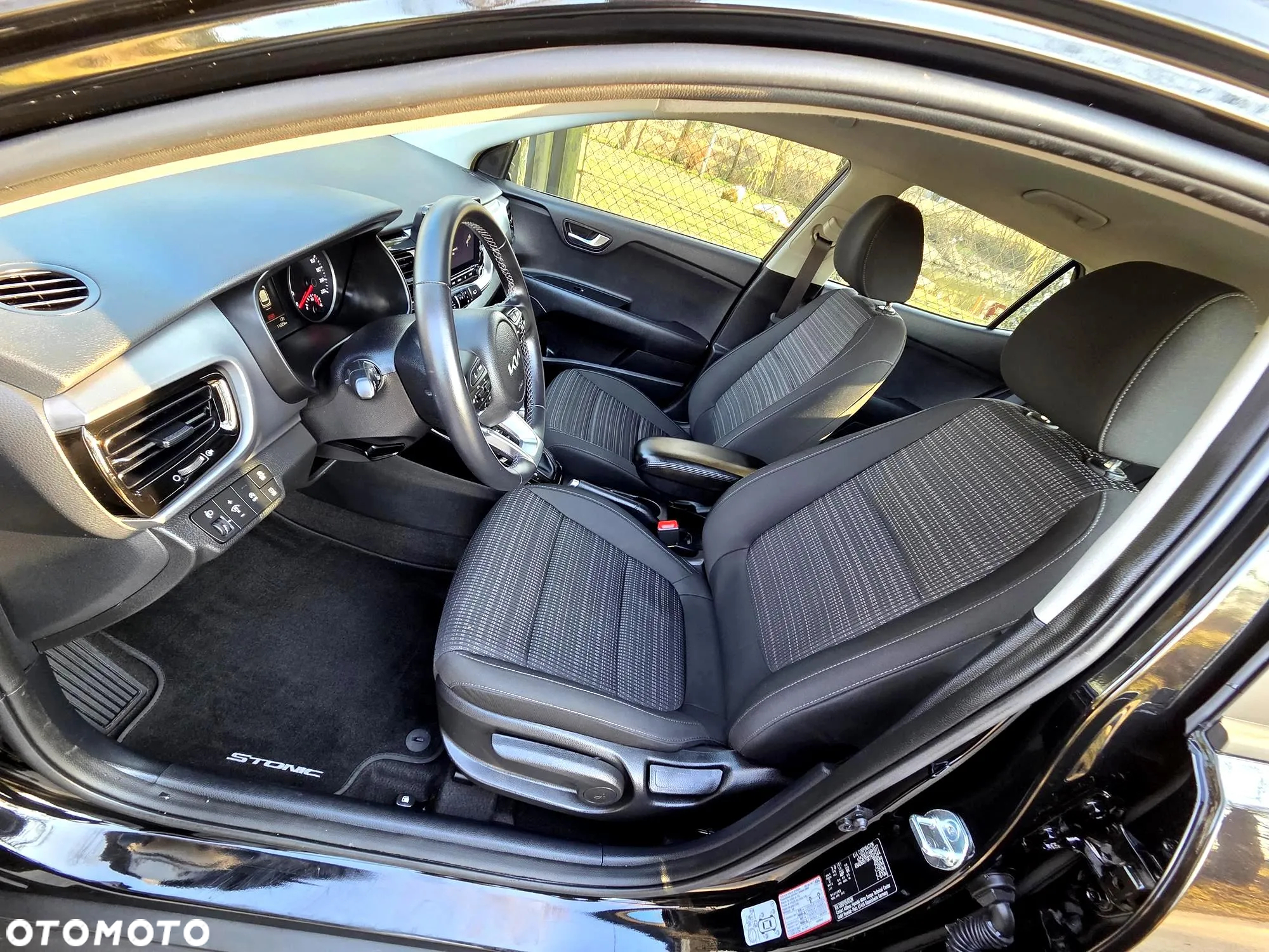 Kia Stonic 1.0 T-GDI M DCT - 28