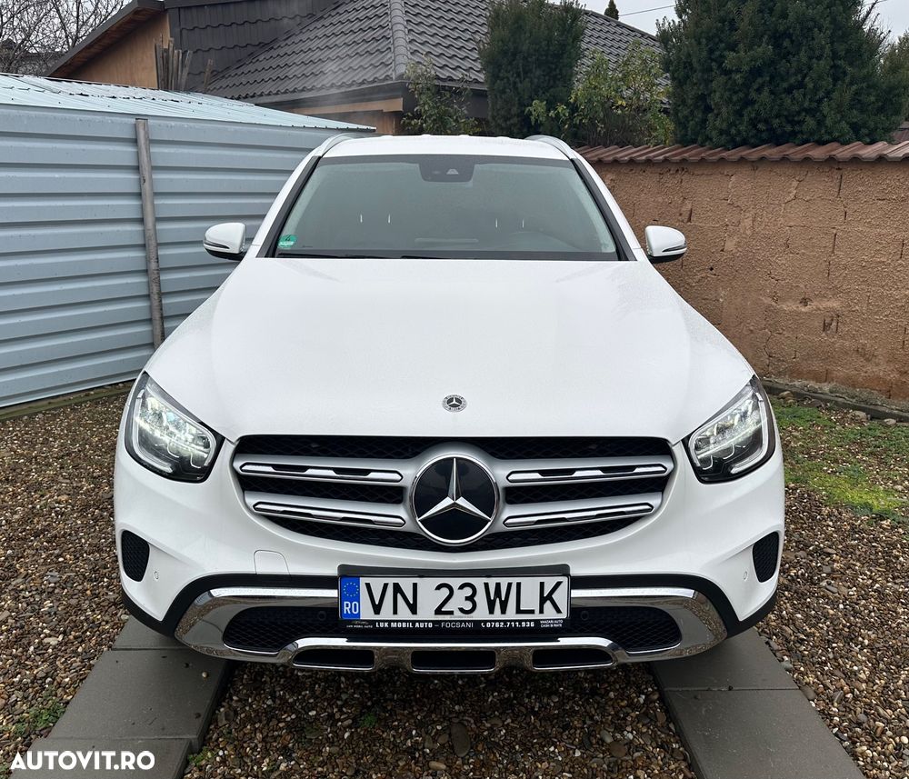 Mercedes-Benz GLC - 4