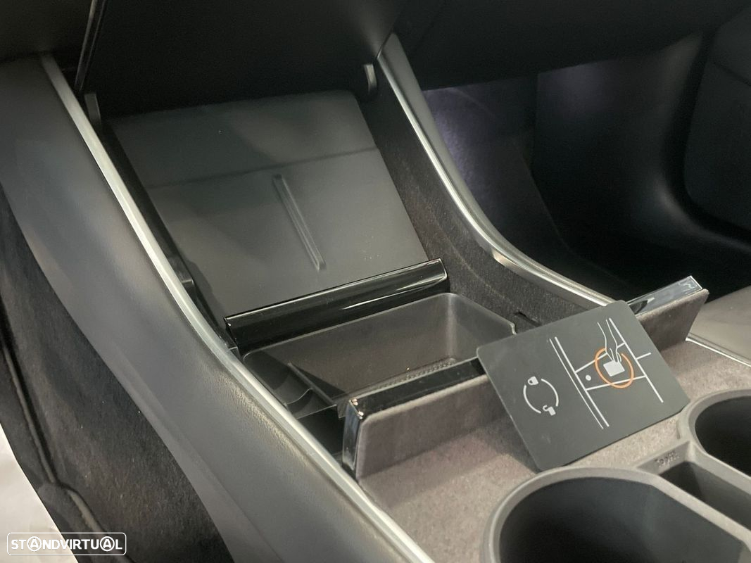 Tesla Model 3 Performance Dual Motor AWD - 21