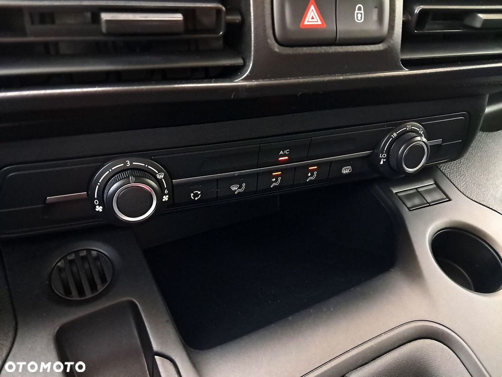 Toyota PROACE CITY - 23