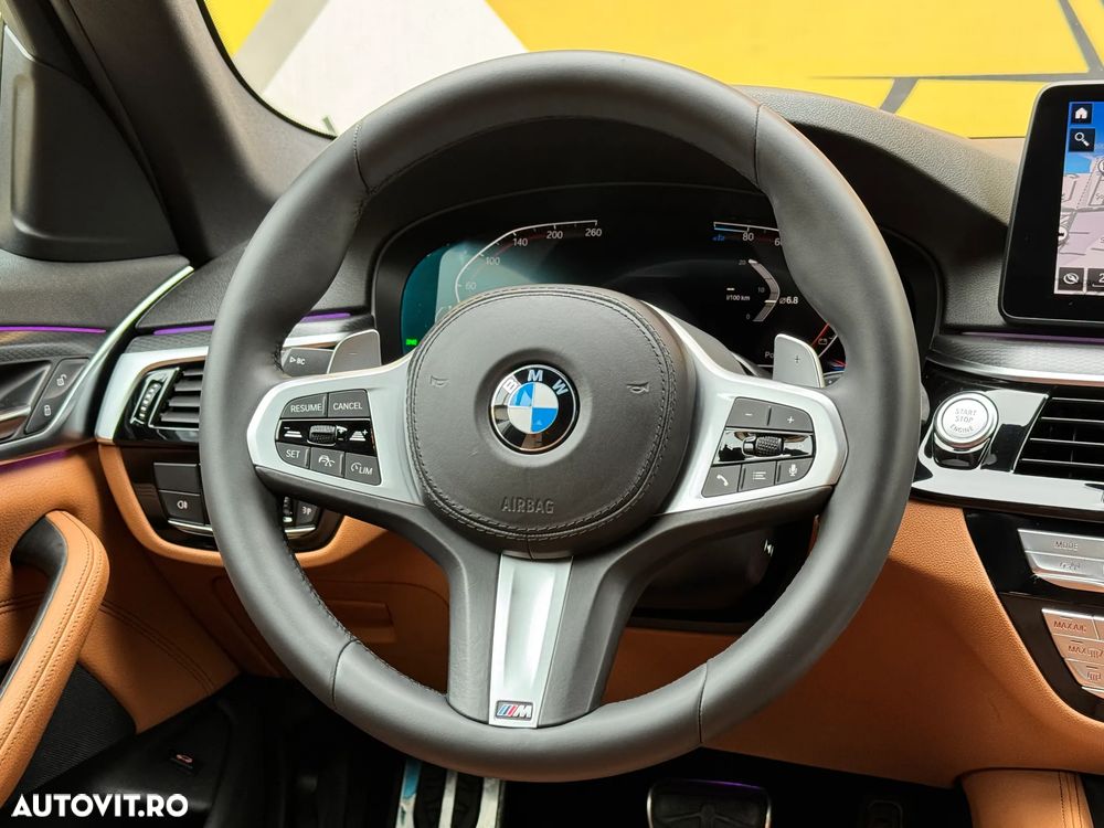 BMW Seria 5 520d xDrive Aut. M Sport Edition - 12