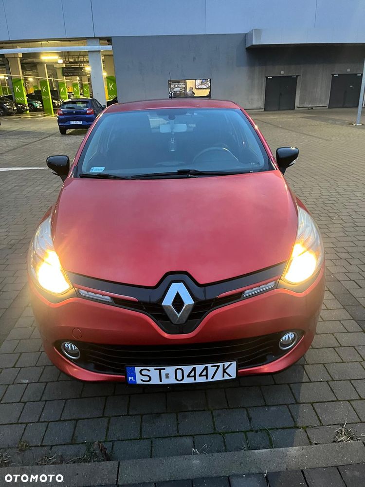 Renault Clio - 10