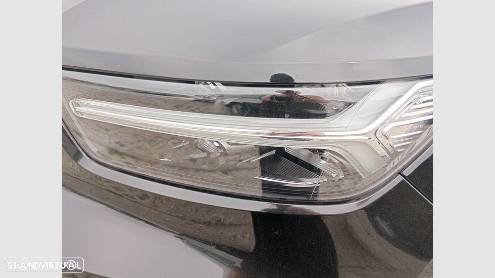 Volvo XC 40 1.5 T3 Tech Edition - 9