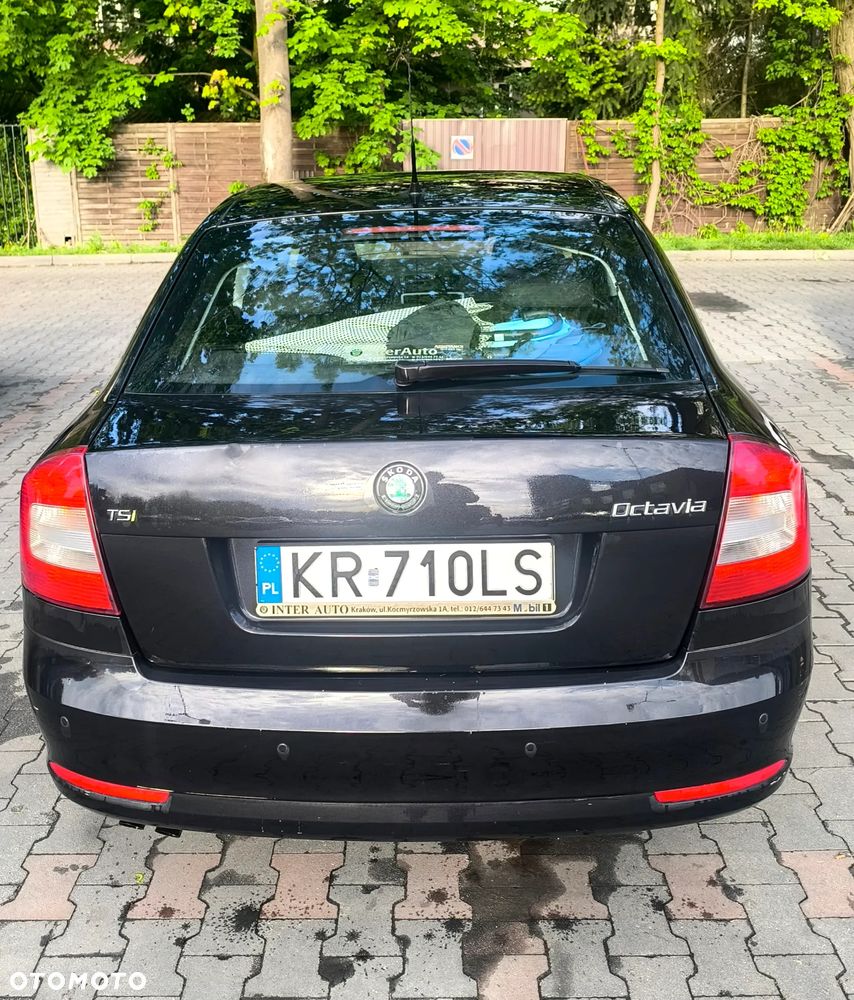 Skoda Octavia 1.4 TSI Ambiente - 9