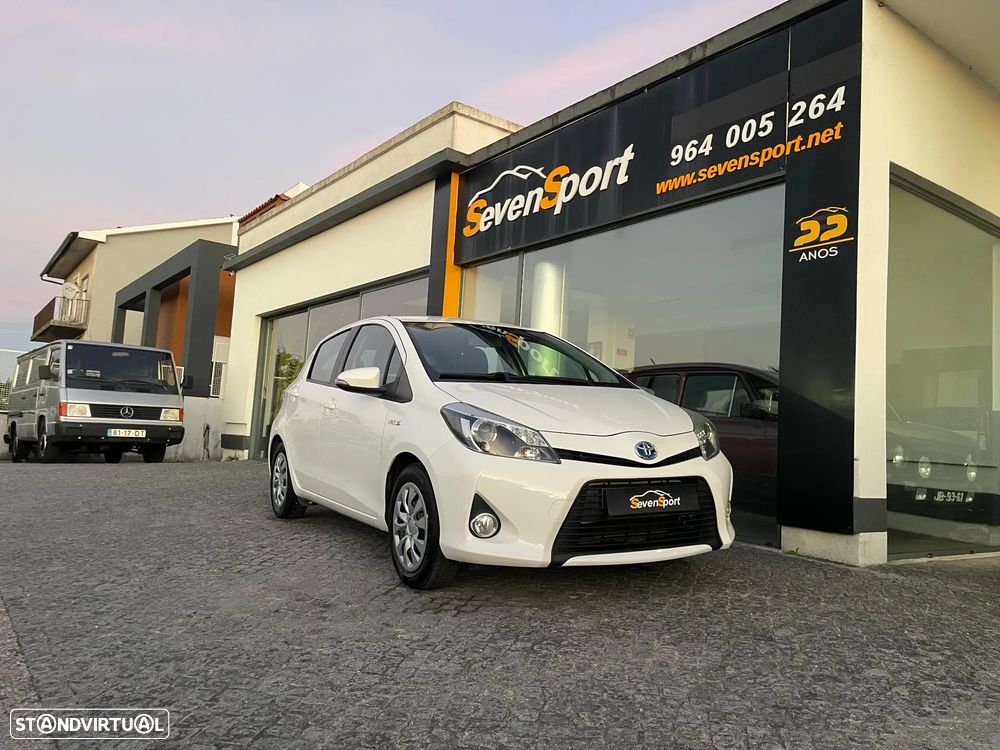 Toyota Yaris 1.5 HSD Active - 2