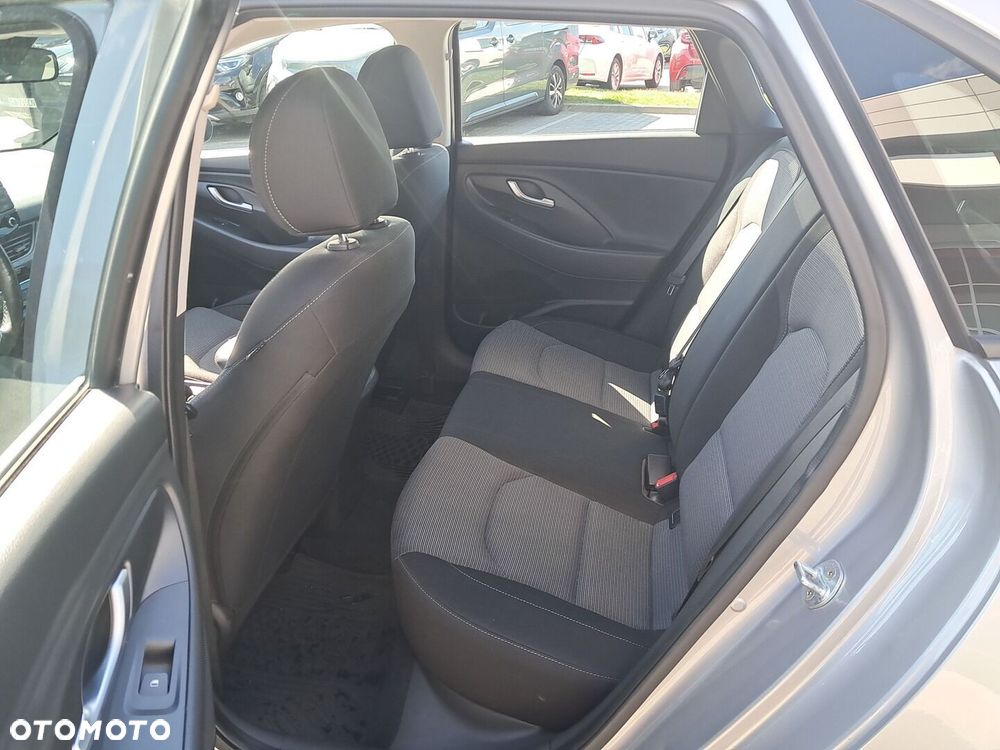 Hyundai i30 - 15