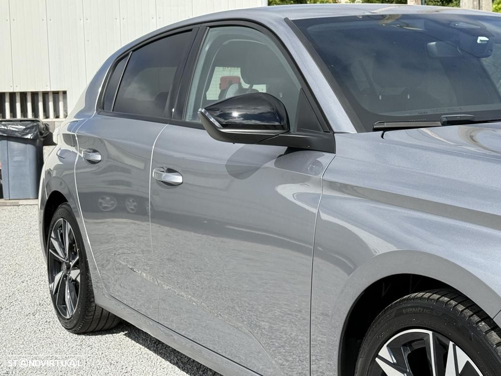 Peugeot 308 1.2 PureTech Allure EAT8 - 21