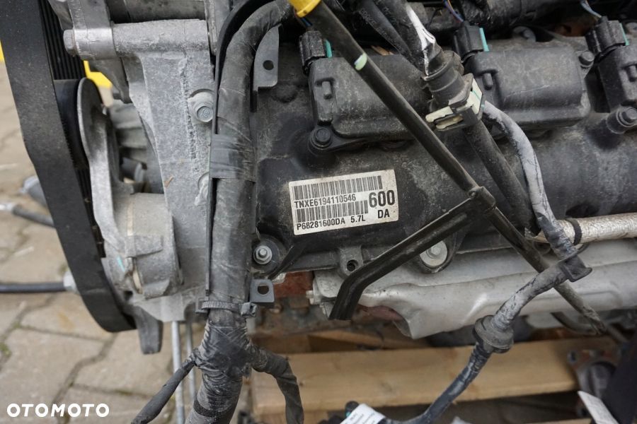 DODGE RAM 1500 2019 - 2023 Silnik Kompletny 5.7L V8 HEMI eTorque USA - 9