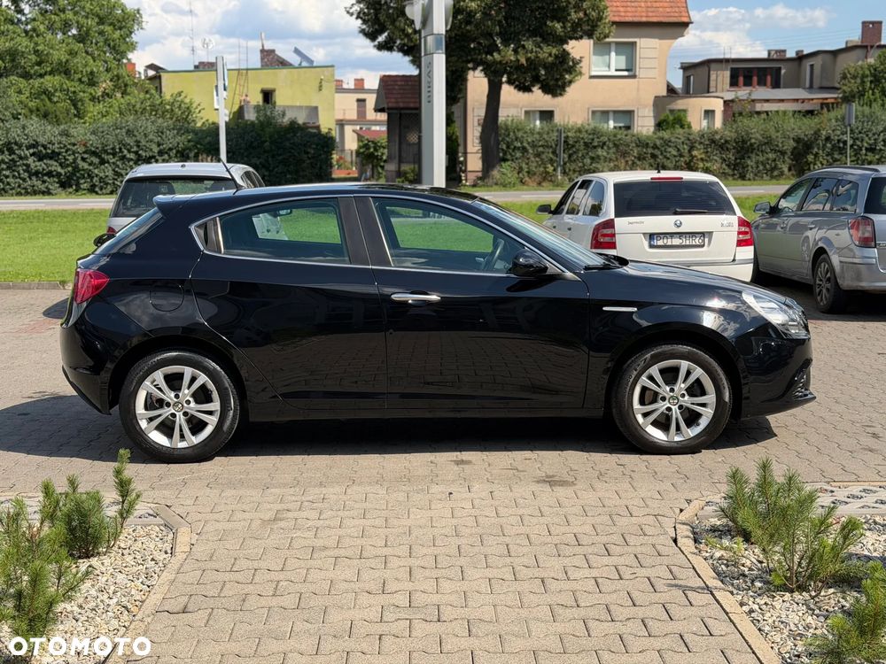 Alfa Romeo Giulietta 1.4 TB Distinctive - 4