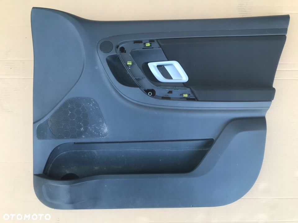 Tapicerka SKODA ROOMSTER boczek drzwi prawych przednich 5J7867012 - 1