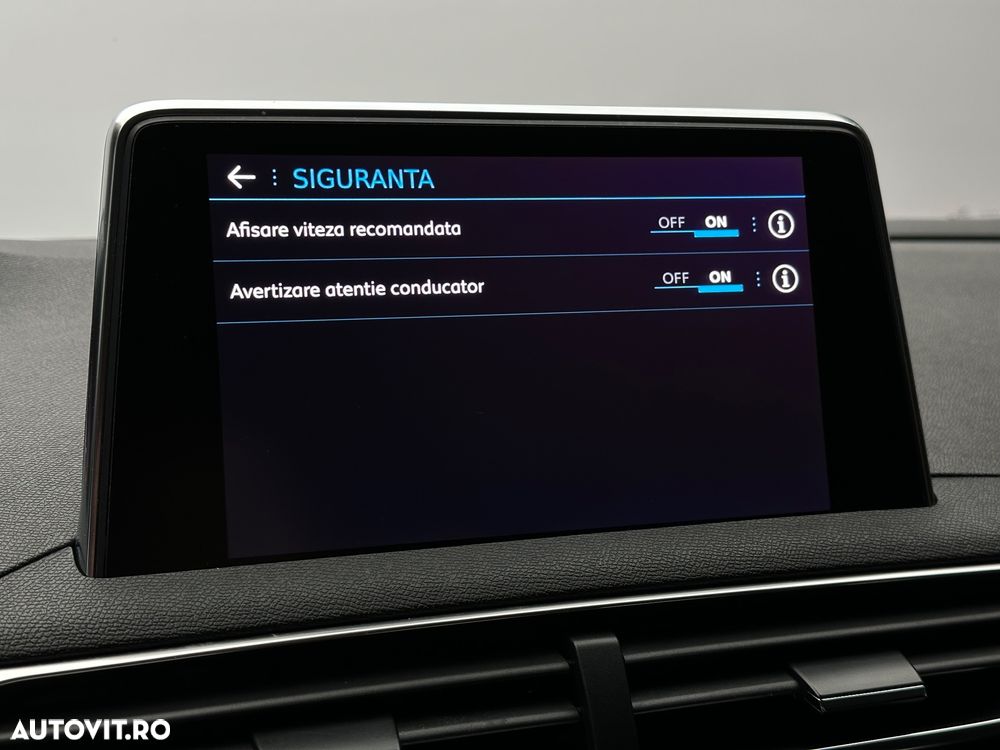 Peugeot 3008 1.6 BlueHDI S&S Active - 21