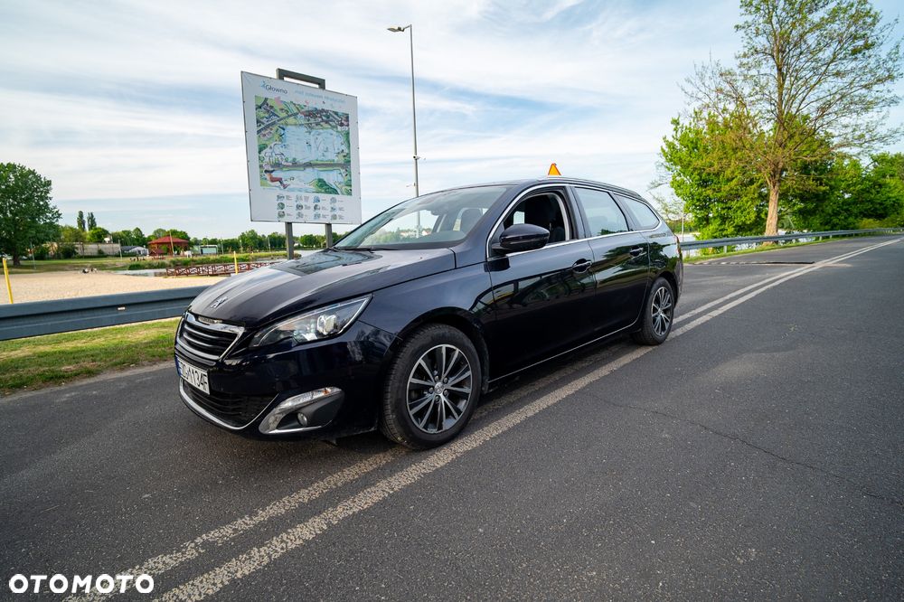 Peugeot 308 - 16