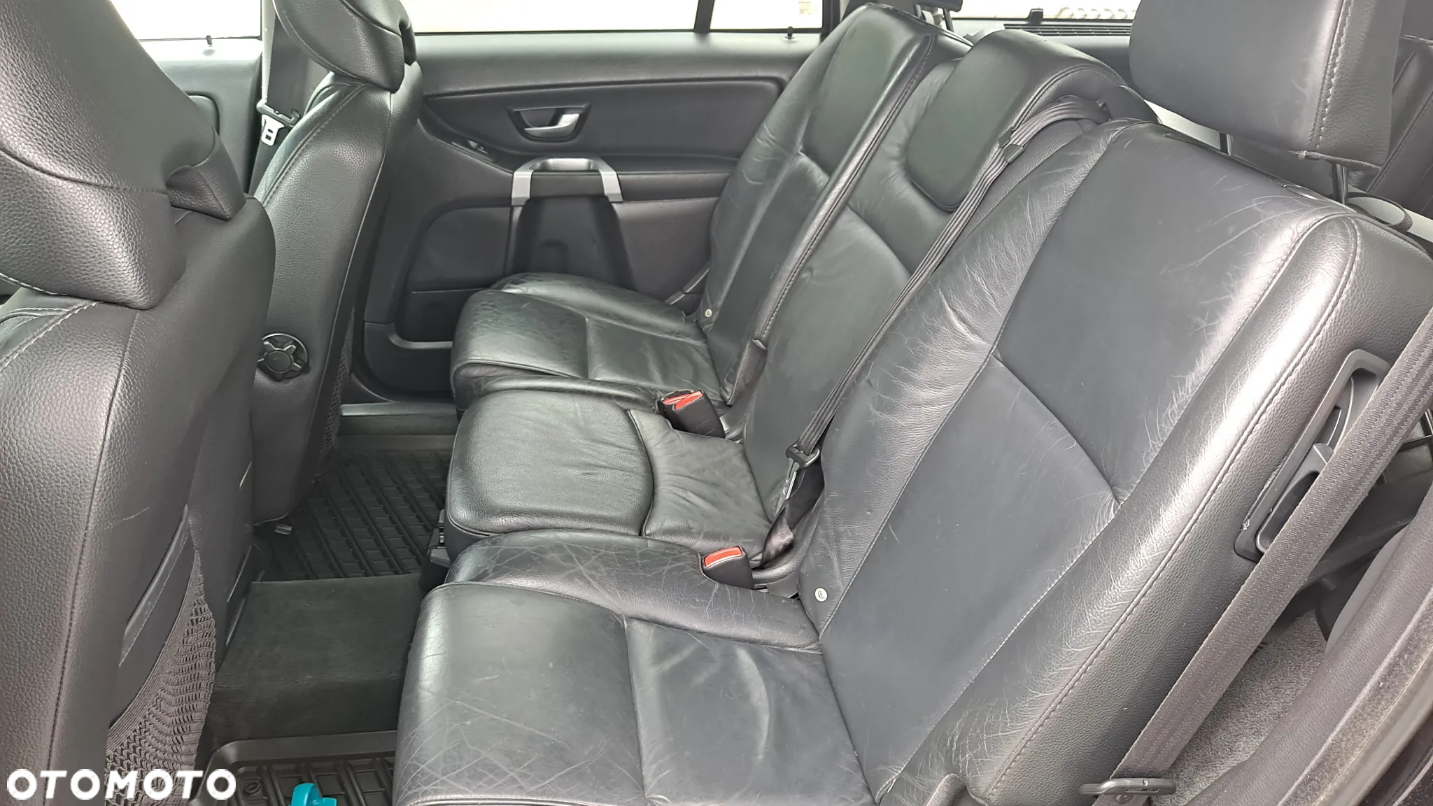 Volvo XC 90 - 22
