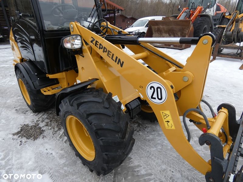 Zeppelin ZL35 ( Atlas AR380 ) 2024r / Powystawowa z Niemiec / Miniładowarka / - 24