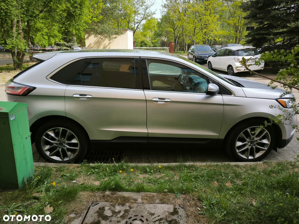 Ford Edge - 8
