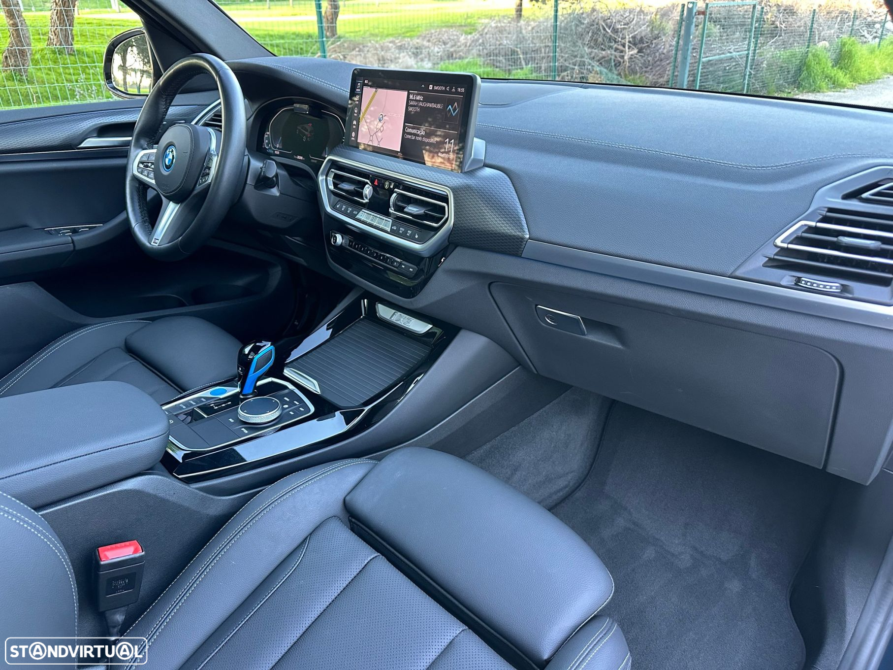 BMW iX3 M Sport Inspiring - 32