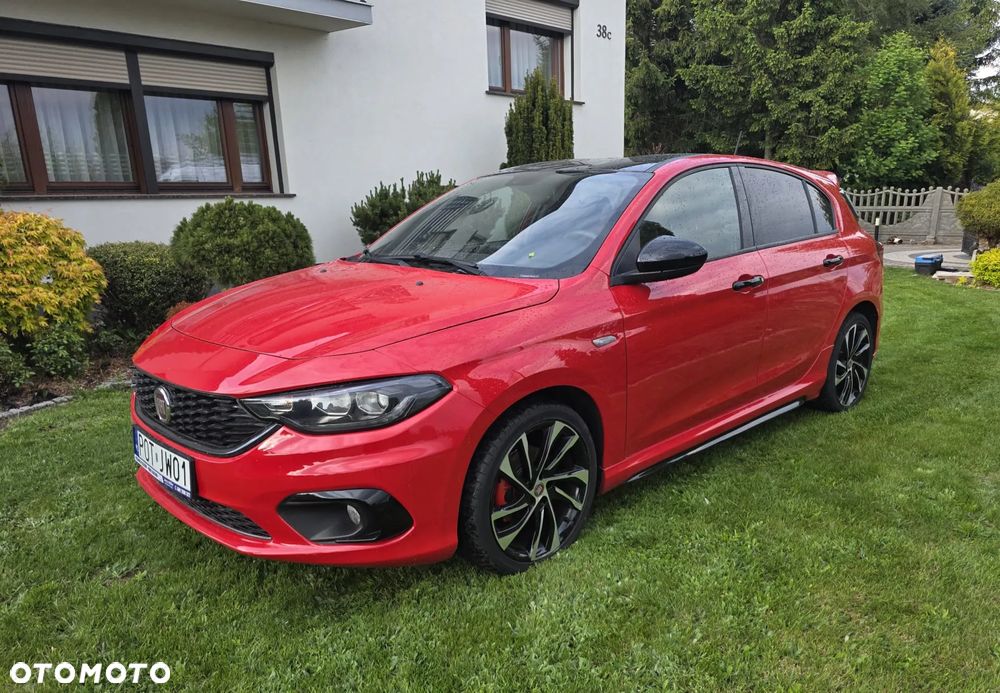 Fiat Tipo 1.6 MultiJet 16v Sport - 1