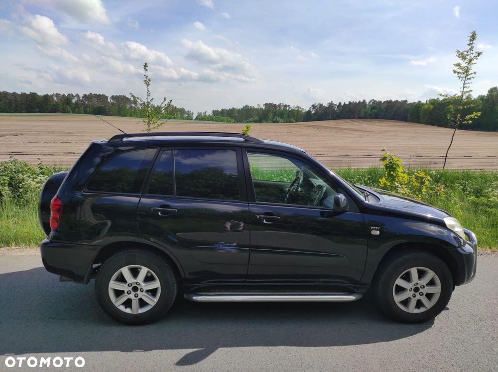 Toyota RAV4 2.0 VVT-i 4x4 - 16