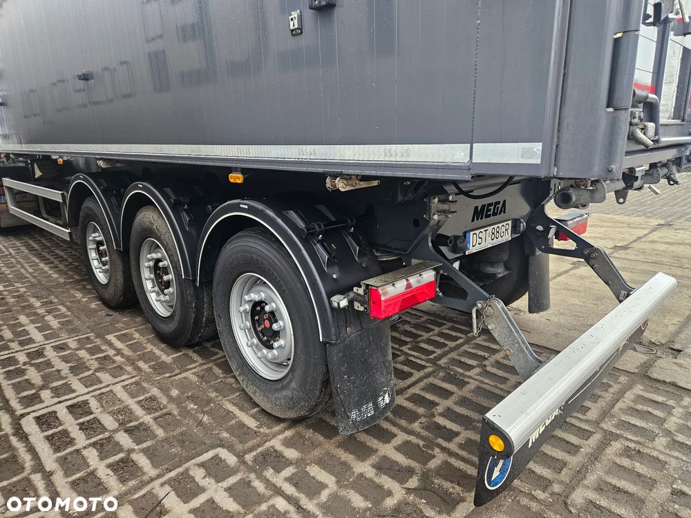 Mega MEGA LIGHT 55m3 - 10