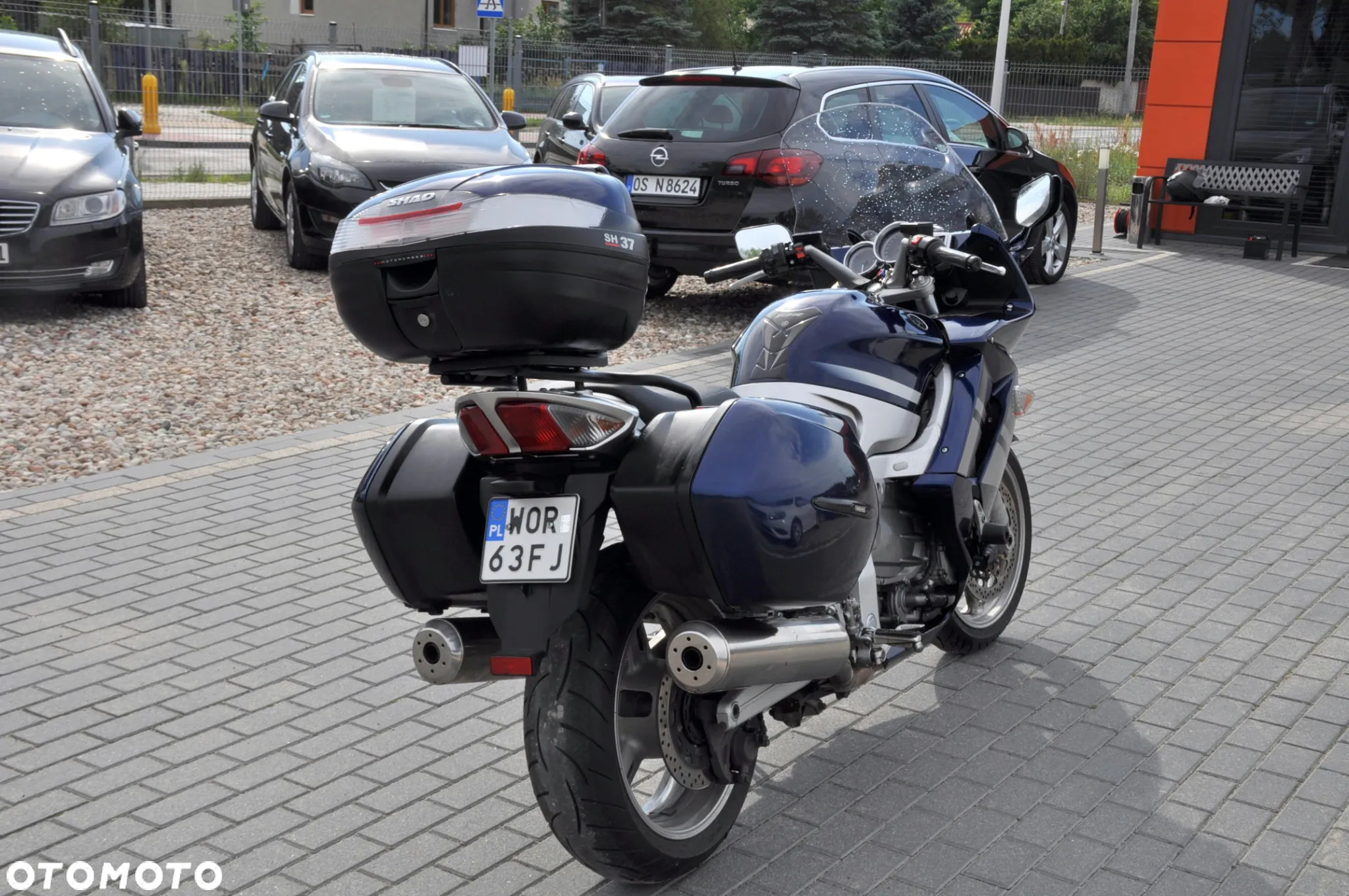 Yamaha FJR - 12