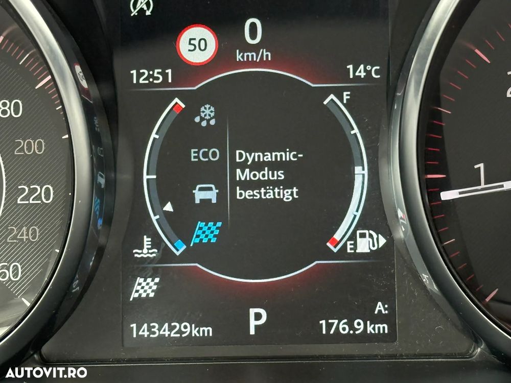 Jaguar E-Pace D150 AWD S - 39