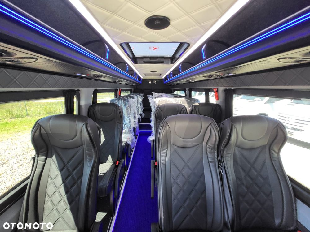 Mercedes-Benz Sprinter 516 CDI 24 miejsca siedzące + 4 stojące - 15