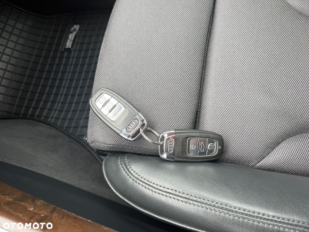 Audi Q5 2.0 TDI Quattro S tronic design - 26