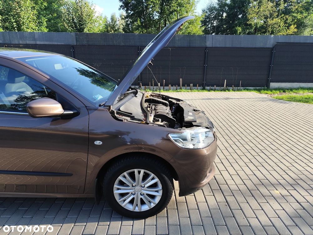 Peugeot 301 1.6 VTi Allure - 15