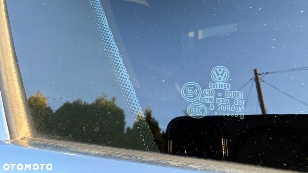Volkswagen Passat 1.9 TDI Trendline - 32