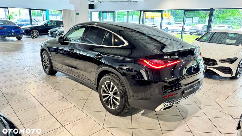Mercedes-Benz GLC 200 d mHEV 4-Matic Avantgarde - 4