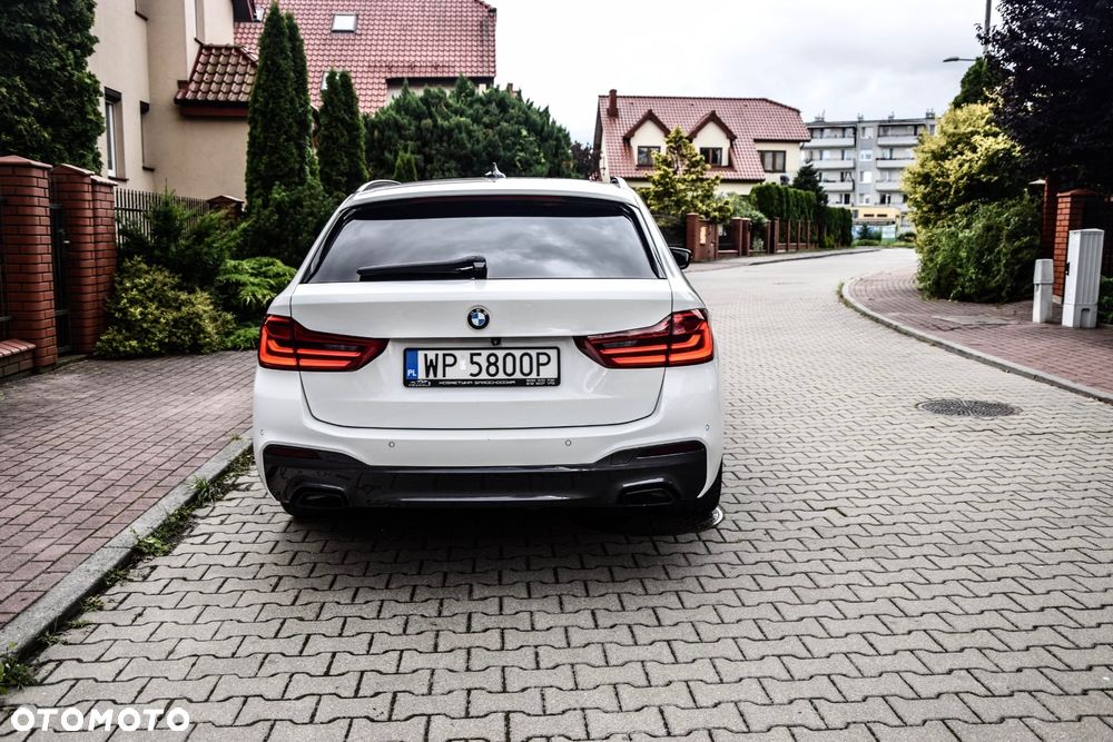 BMW Seria 5 520d xDrive M Sport sport - 11
