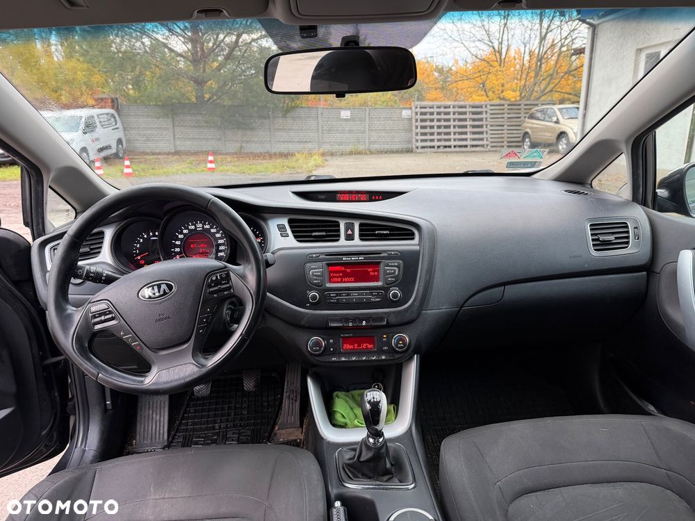 Kia Ceed 1.6 CRDi L - 12