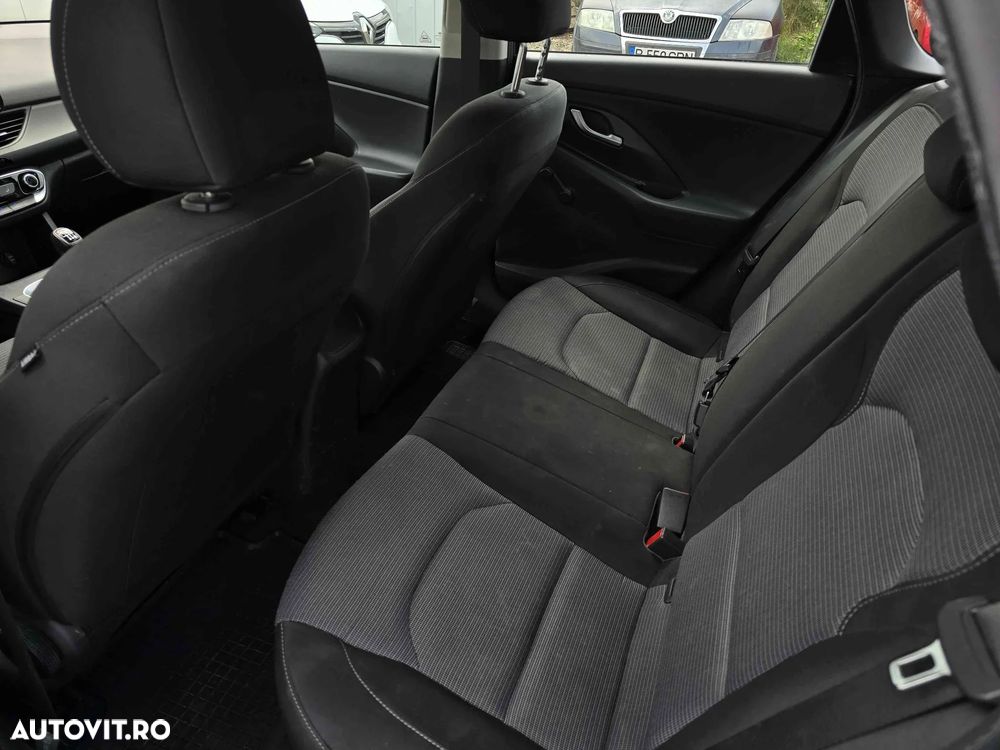 Hyundai i30 - 10