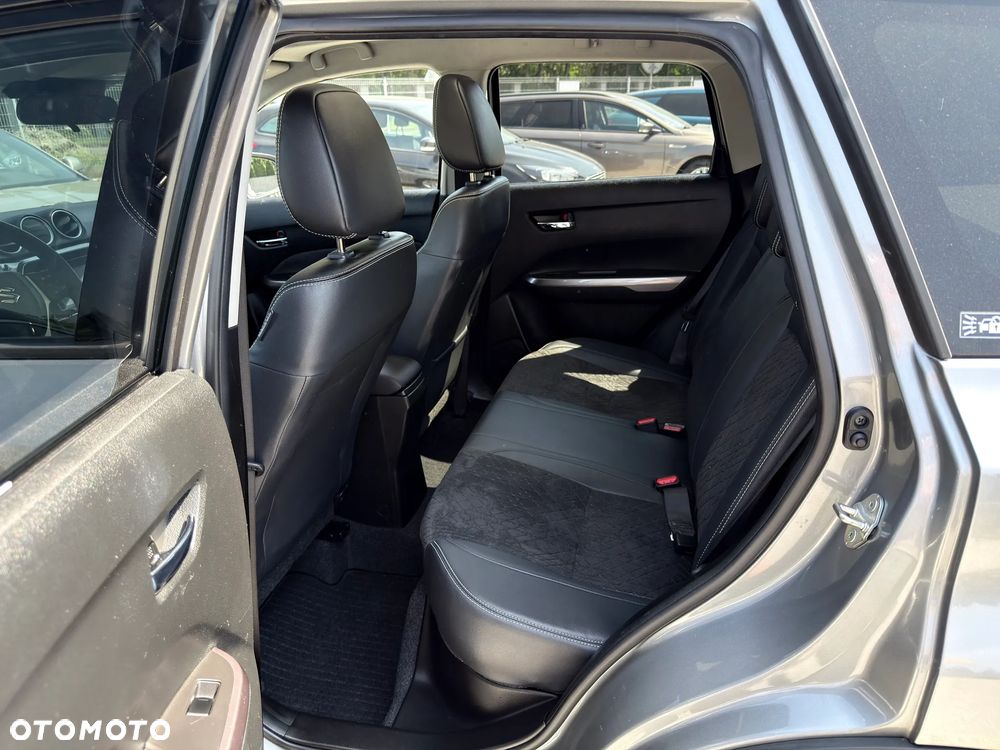 Suzuki Vitara 1.4 Boosterjet Hybrid Comfort+ - 19