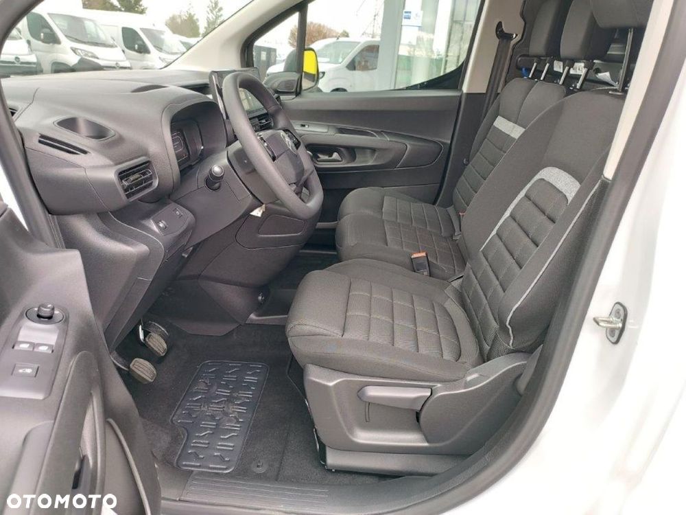 Citroën BERLINGO - 15