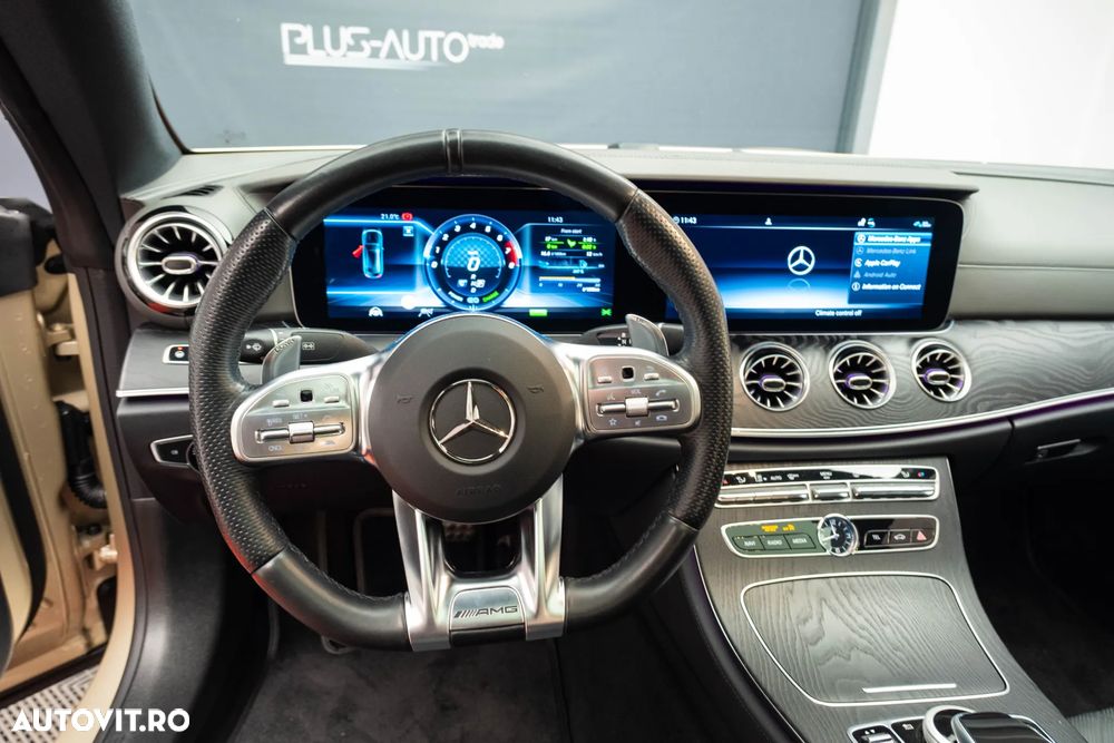 Mercedes-Benz E AMG 53 4Matic+ Coupe AMG Speedshift TCT-9G - 24