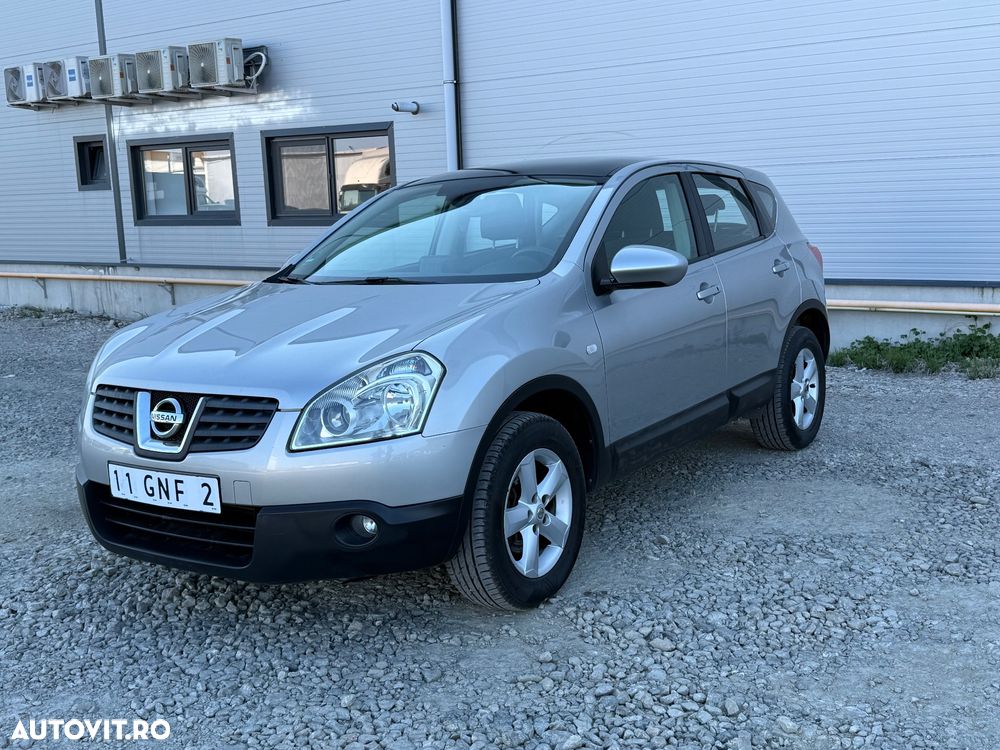 Nissan Qashqai 2.0 DCI 4 x 4 DPF Aut tekna - 9