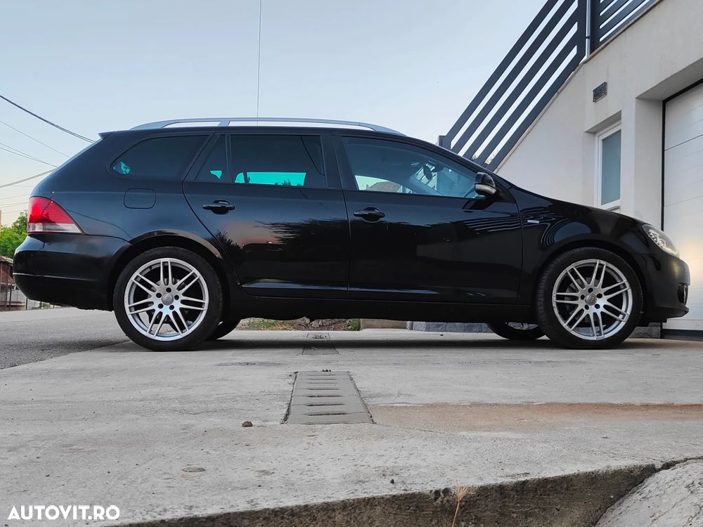 Volkswagen Golf 1.6 TDI DPF DSG BlueMotion Technology Highline - 11