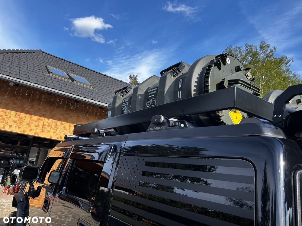 Hummer H2 6.0 V8 - 13